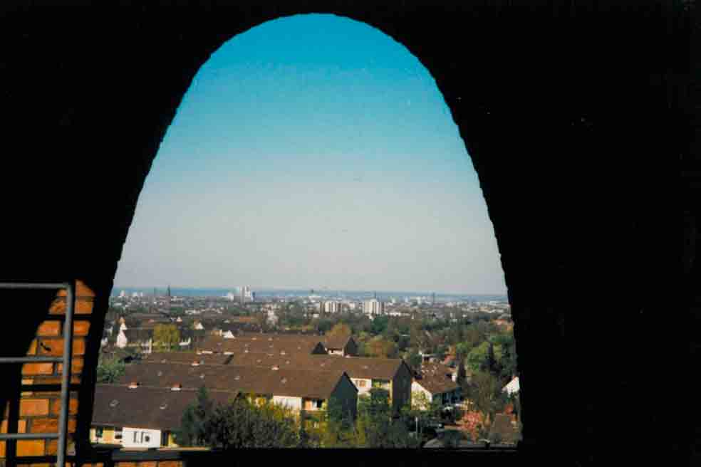 Turmfenster-Kirchplatz-1web